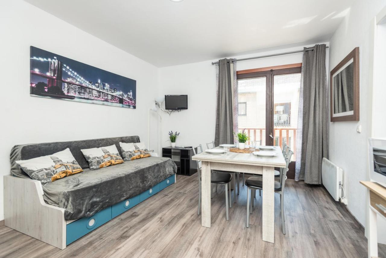 Apartamentos Nevada Mikka 3000 Pas De La Casa Exteriör bild